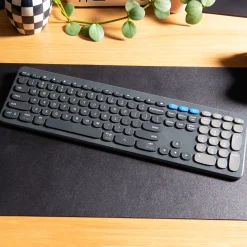 ZAGG Pro Keyboard 17 New